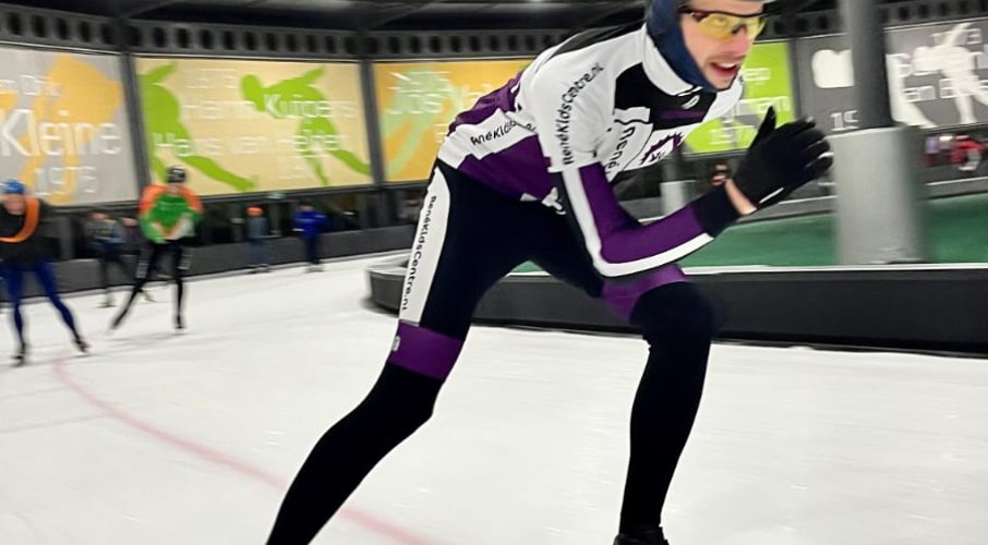 Derko Budding gaat 200 kilometer schaatsen in 1 dag tegen armoede